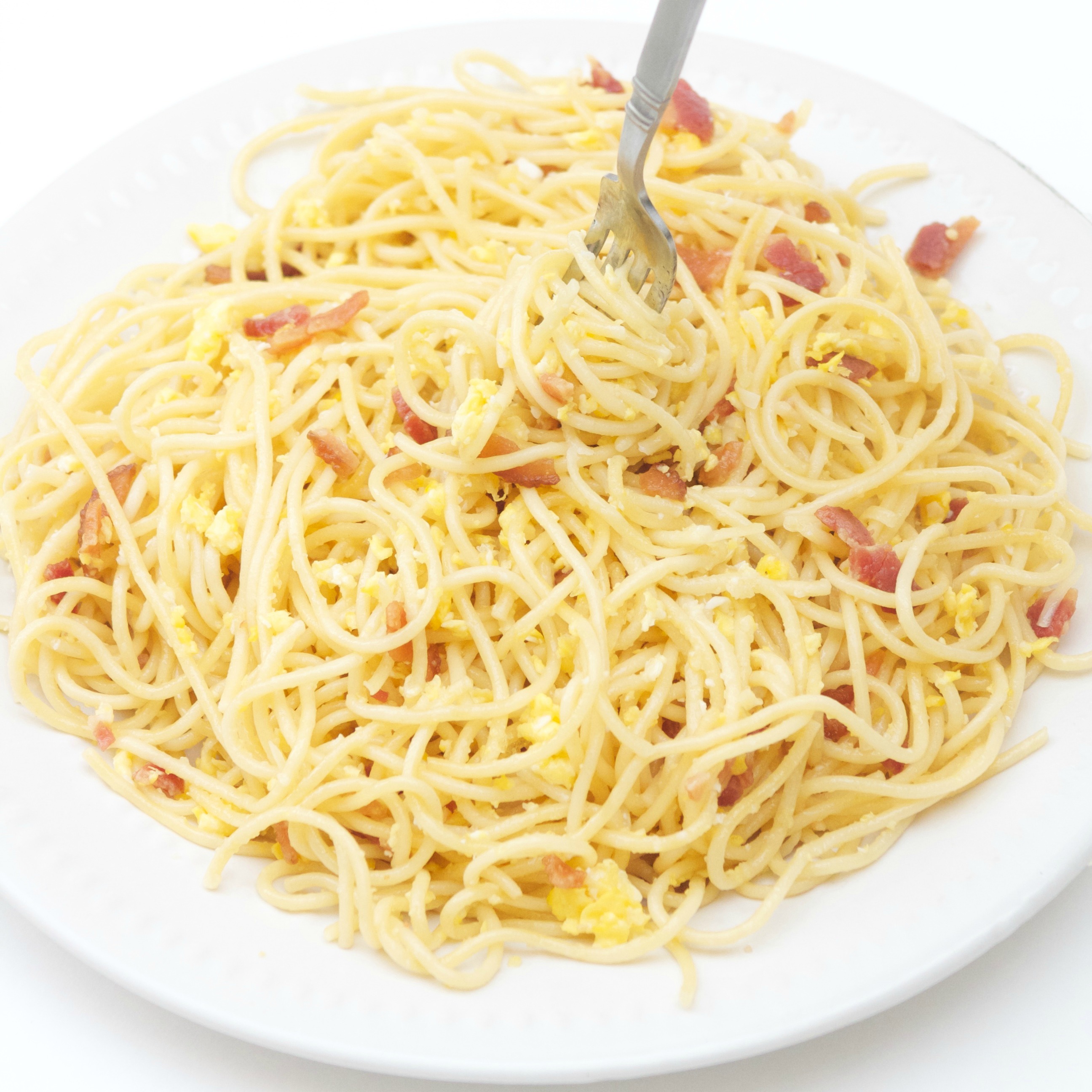 5 Ingredient Bacon Pasta - Sincerely Jean