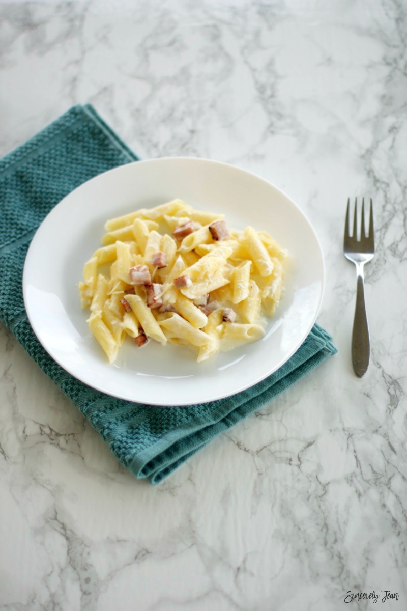 Easy pasta - ham penne by SincerelyJean.com