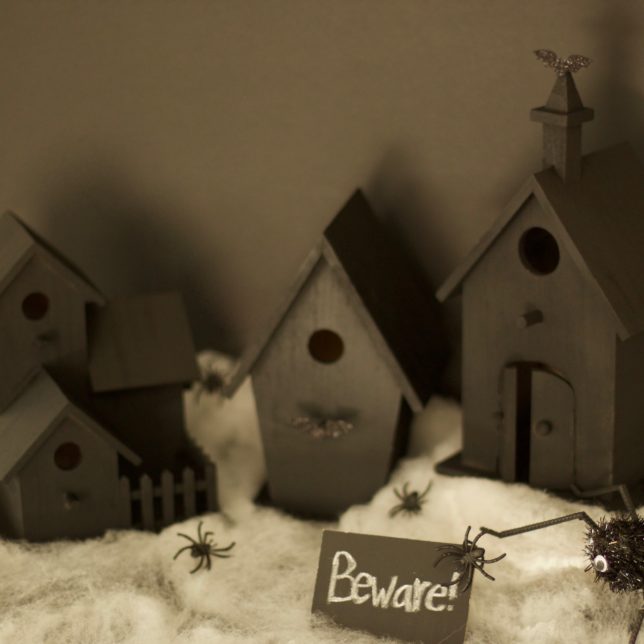 Haunted House Village - halloween - spooky - diy - Craft - scary - haunted - holiday - decoration